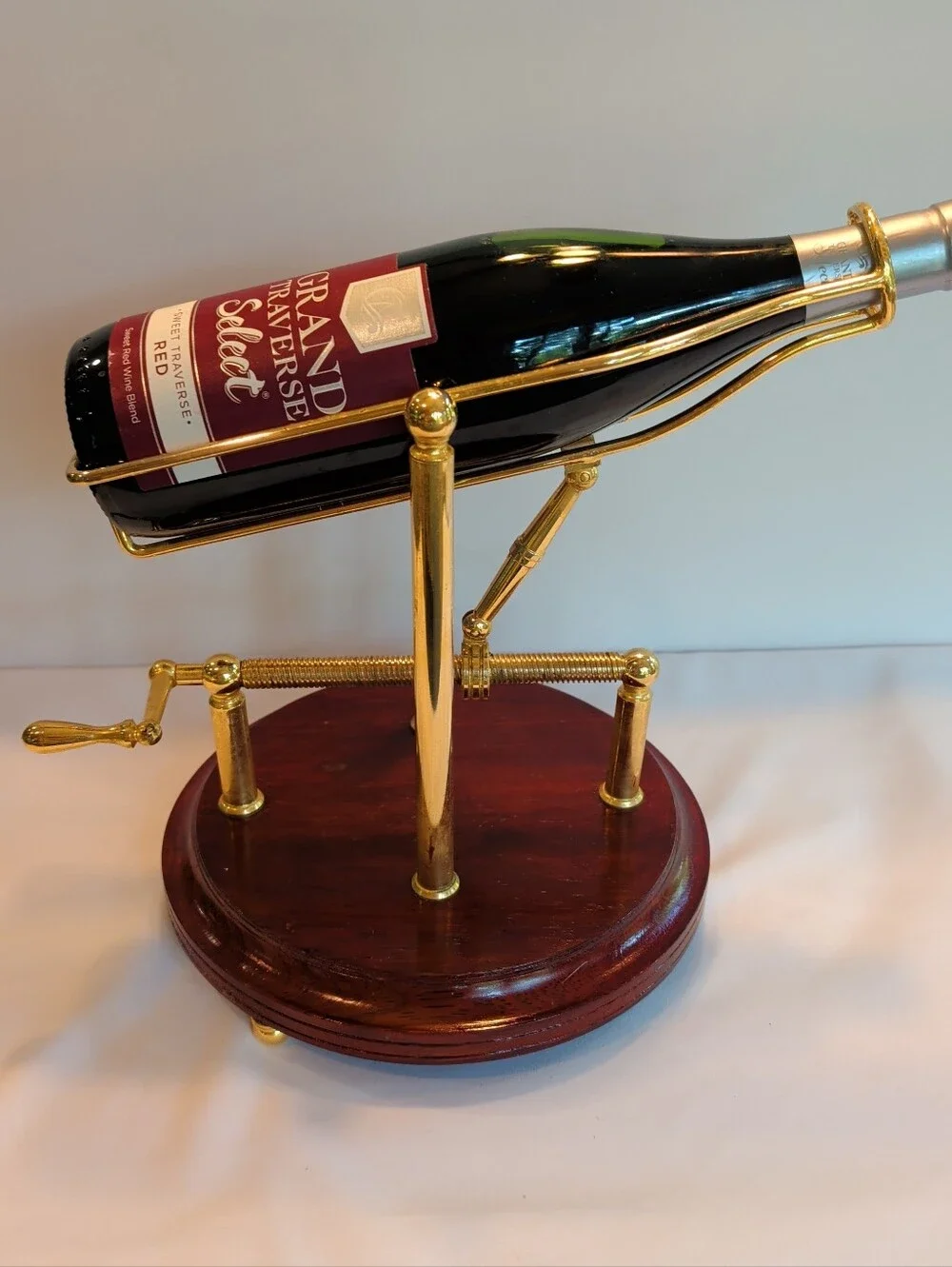 Mechanical Wine Decanting Cradle Brass & Wood Hong Kong  13 x 9